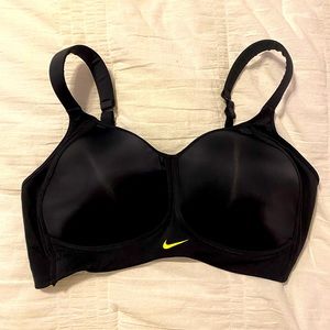 Nike High Support Black Sports Bra 36E (XL)
